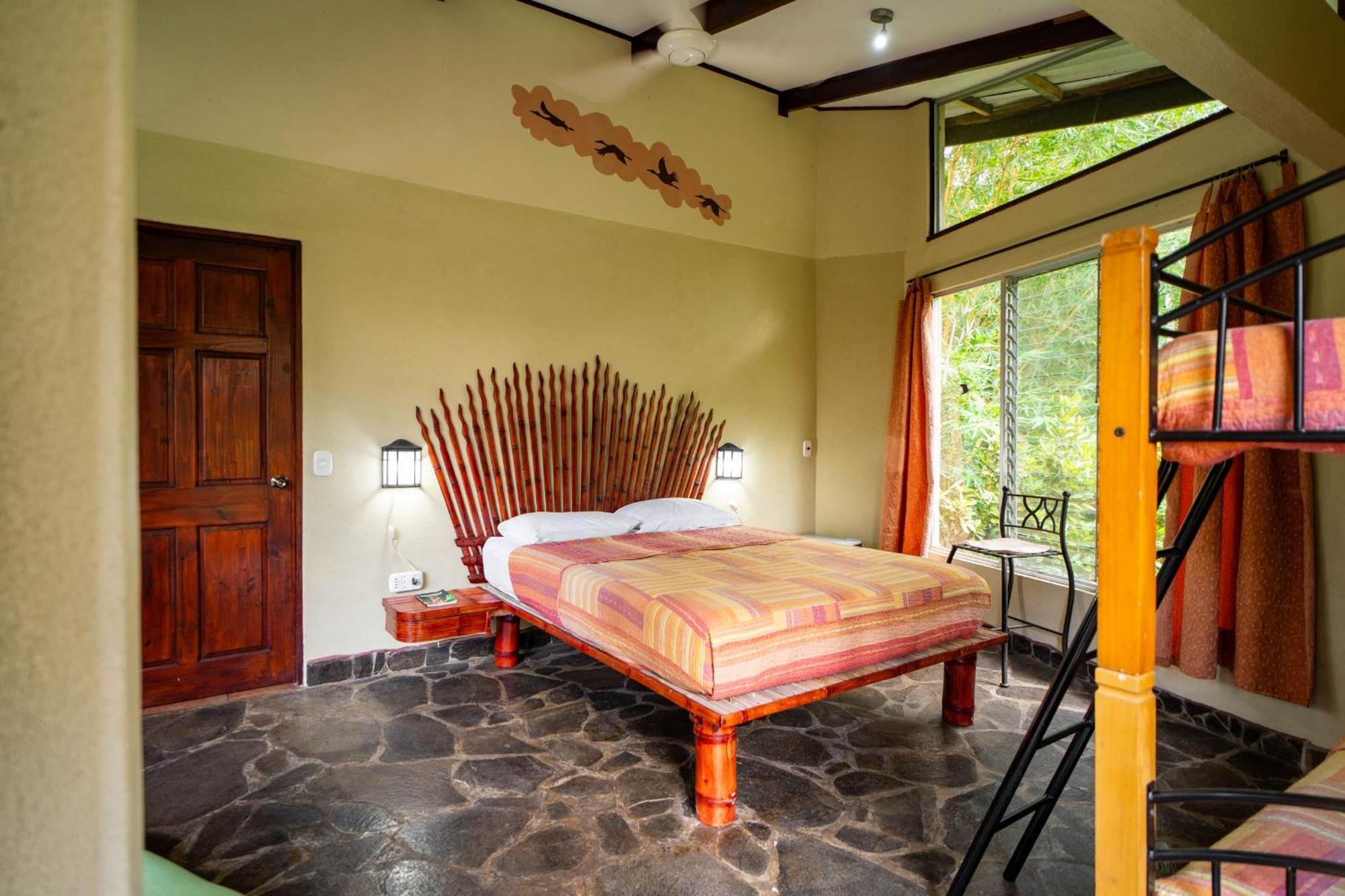 Heliconia Island Bed and breakfast Las Horquetas