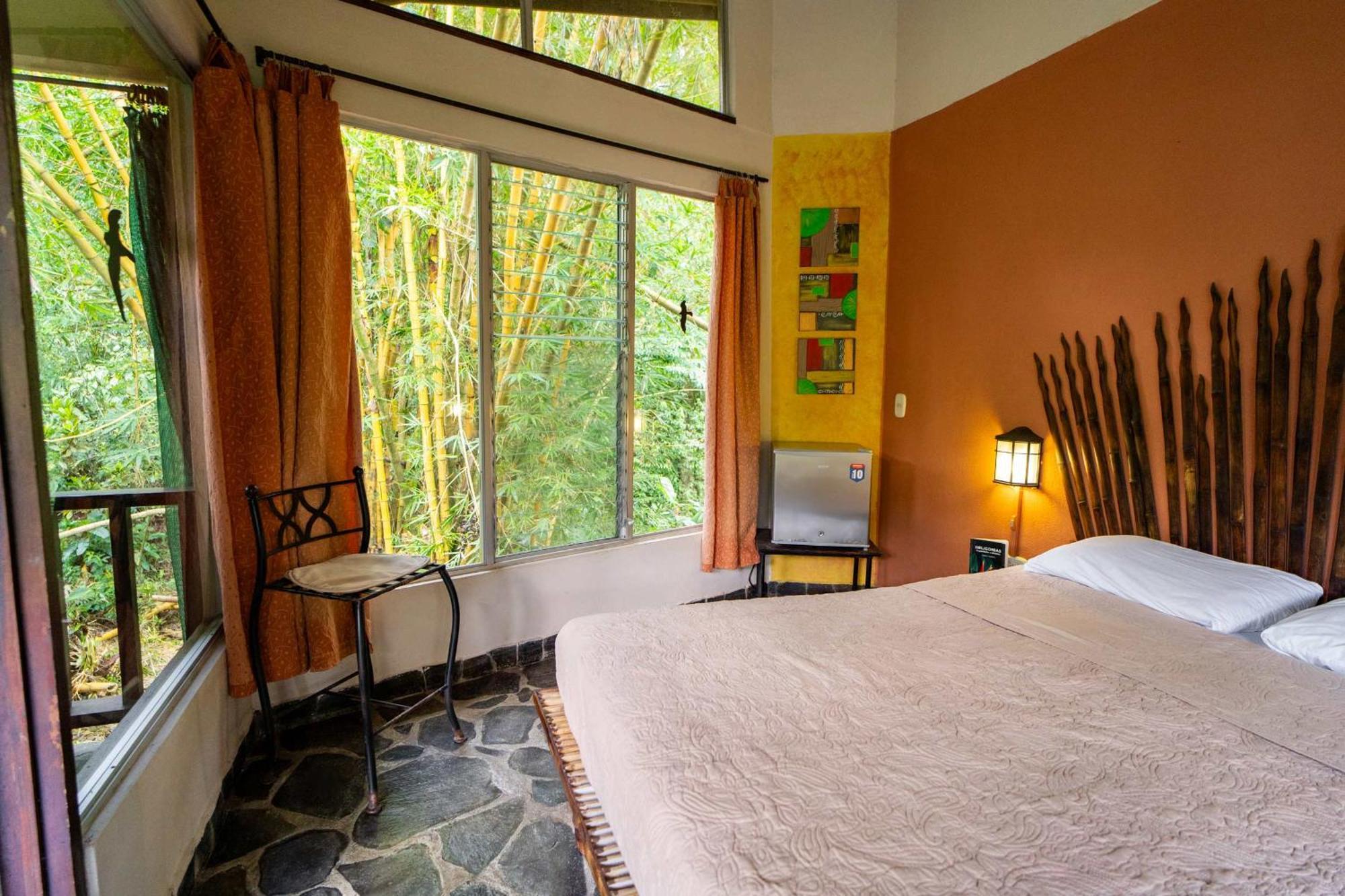 Heliconia Island Las Horquetas